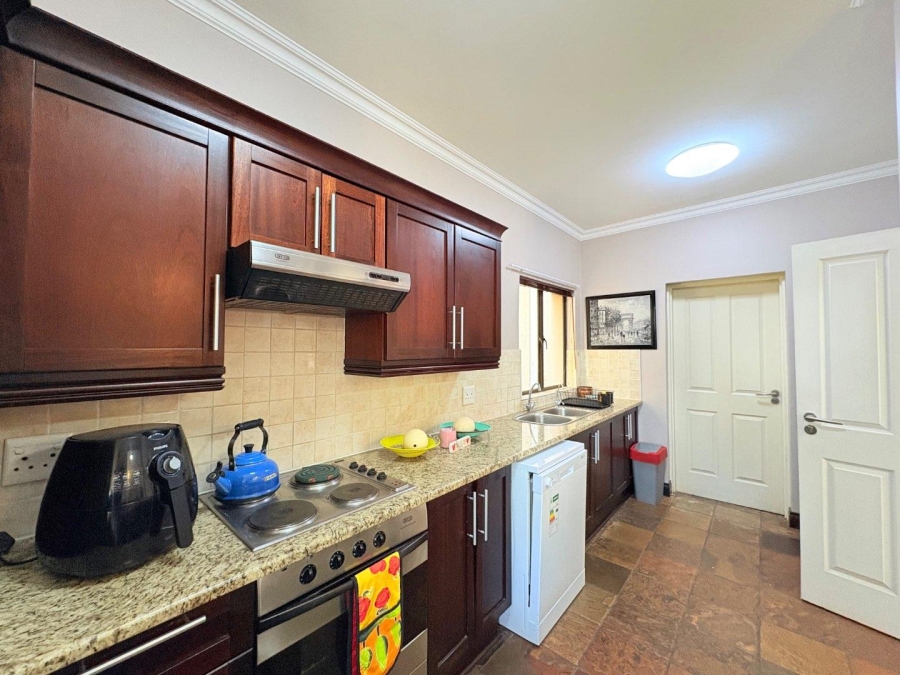 3 Bedroom Property for Sale in Woodland Hills Free State